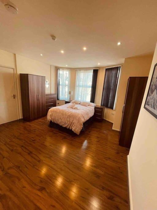 Studio 69 Londen Buitenkant foto