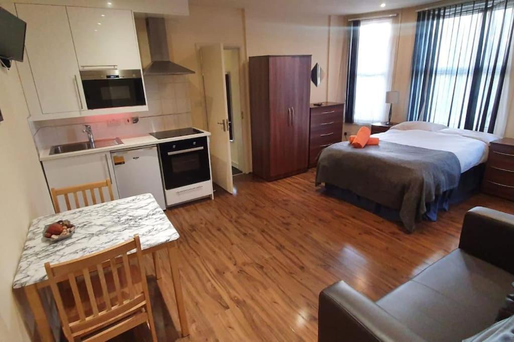 Studio 69 Londen Buitenkant foto